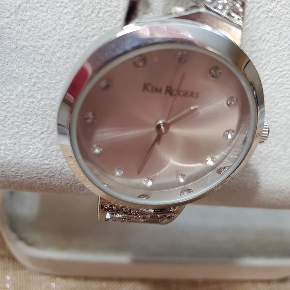 Kim Rogers Cuff Style Watch - Picture 3 of 8